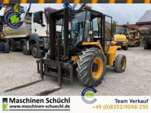 Chariot élévateur de chantier JCB 930 Geländestapler 4x4 3to occasion