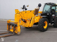 Телескопичен товарач JCB втора употреба