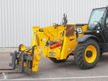 رافعة شوكية تلسكوبية JCB مستعمل