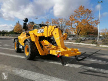Телескопичен товарач JCB 540-180 нови