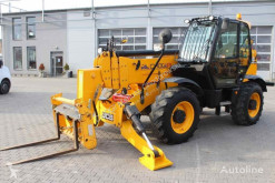 Carretilla telescópica JCB 540-170 usada