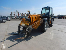 Carretilla telescópica JCB 535-140 usada