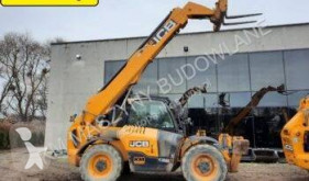 Teleskoplastare JCB 535-140 535-140 535-125 540-170 532-120 533-105 535-95 MANITOU MT 1440 begagnad