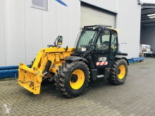 Carretilla telescópica JCB 541-70 IND usada