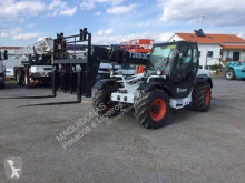 Carretilla telescópica Bobcat T3093 usada
