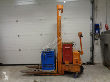 Gerbeur koop elektrische stapelaar accompagnant occasion