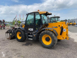 Carretilla elevadora de obra JCB 531 70 usada