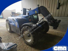 Carretilla telescópica New Holland LM7.35 usada