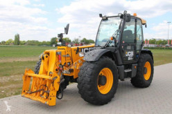 Carretilla telescópica JCB 560-80 AGRI SUPER usada
