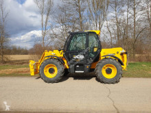 Wózek teleskopowy JCB 531-70 używany