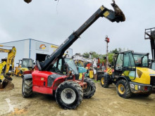 Carretilla telescópica Massey Ferguson mf8925 usada