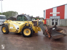 Teleskoplastare New Holland begagnad