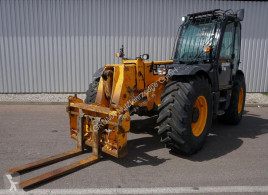 JCB