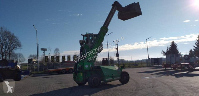 Teleskopický vozík Sennebogen 305