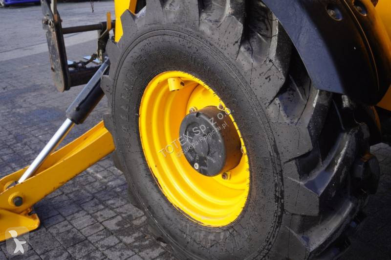 Încărcător telescopic JCB 540-200