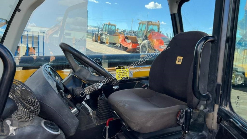 Chariot télescopique JCB 540-140