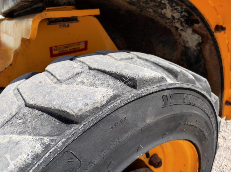Chariot télescopique JCB