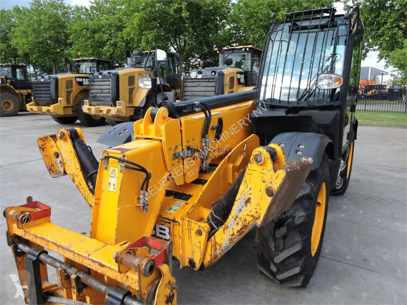 Chariot télescopique JCB 535-125