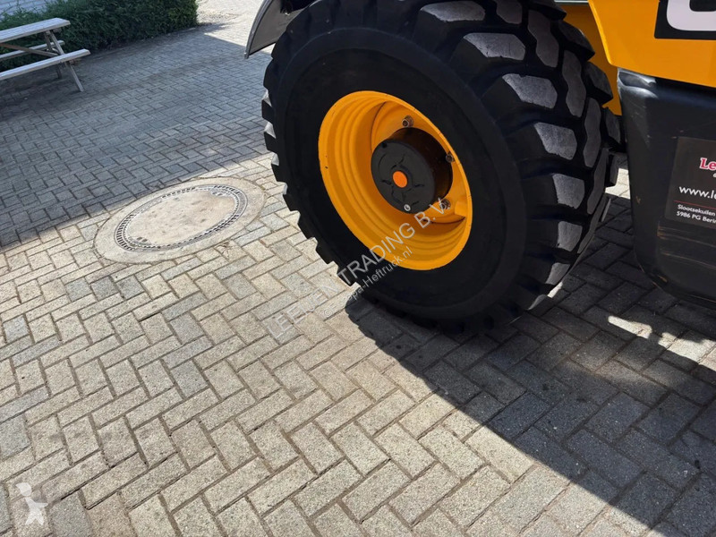 Chariot télescopique JCB AG Super 4x4x4...