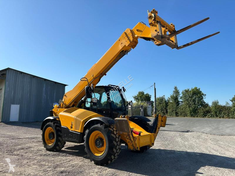 Încărcător telescopic JCB