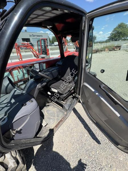 رافعة شوكية تلسكوبية Manitou  MT 625 H