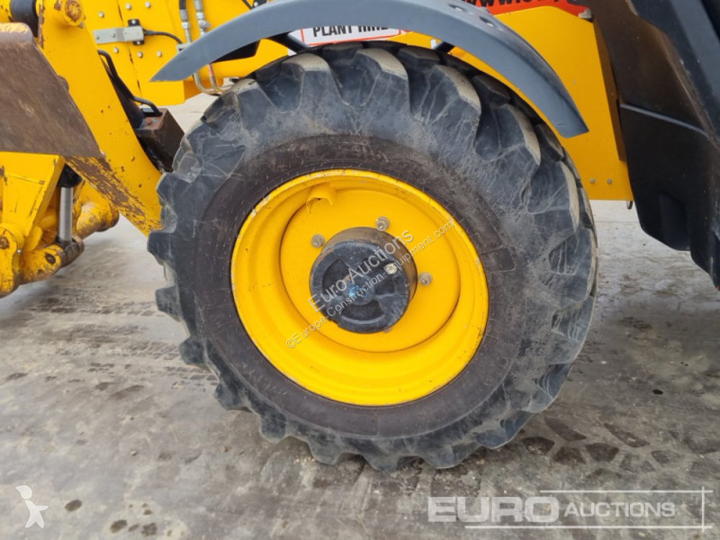 رافعة شوكية تلسكوبية JCB 540-140 Hi Viz