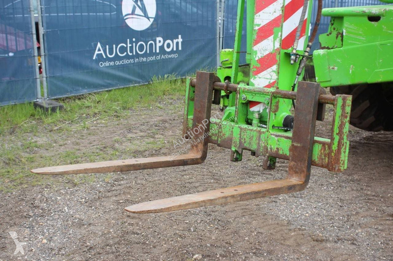 Teleskopisk truck Merlo ROTO 40.25 MCSS