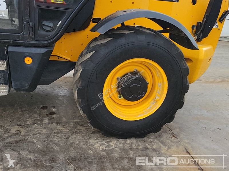 Teleskopický vozík JCB 540-140 Hi Viz
