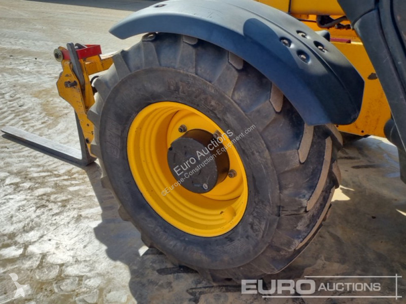 Teleskopický vozík JCB 541-70 Agri Super