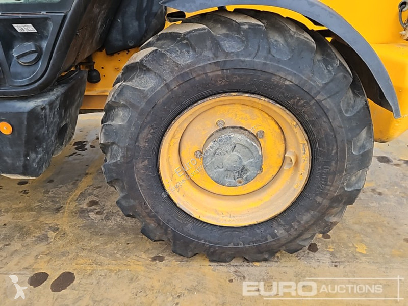 Chariot télescopique JCB 540-140 Hi Viz