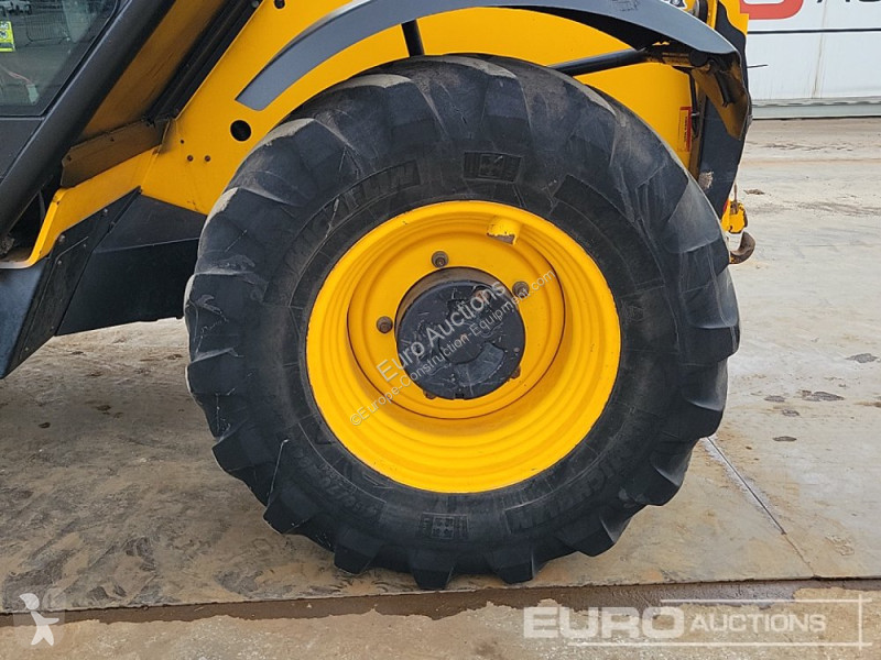 Chariot télescopique JCB 526-56 Agri Plus