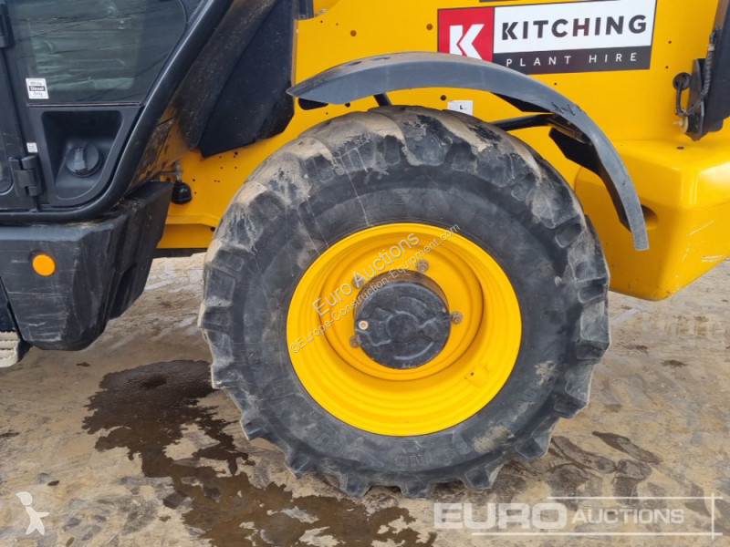 Teleskopický vozík JCB 540-140 Hi Viz