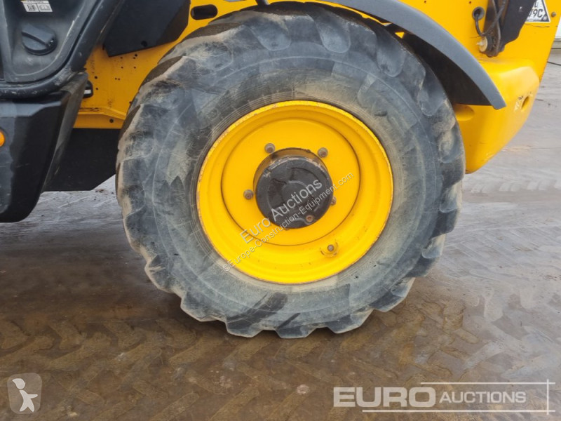 Teleskopický vozík JCB 540-140 Hi Viz