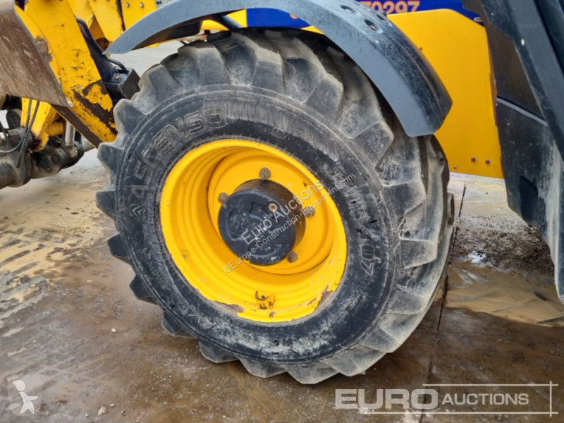 Teleskopický vozík JCB 540-140 Hi Viz