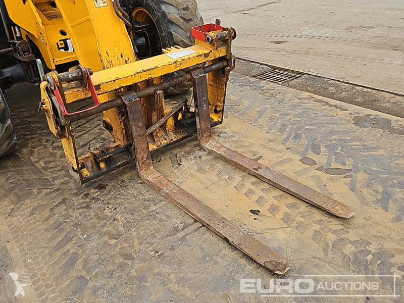 Încărcător telescopic JCB 535-95