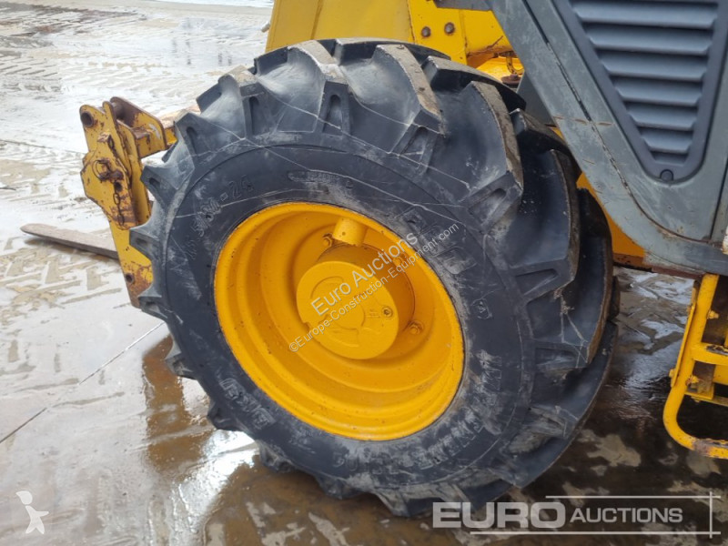 Sollevatori telescopici JCB 525-58