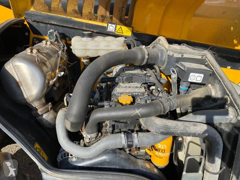 رافعة شوكية تلسكوبية JCB 540-140 -1er Main...
