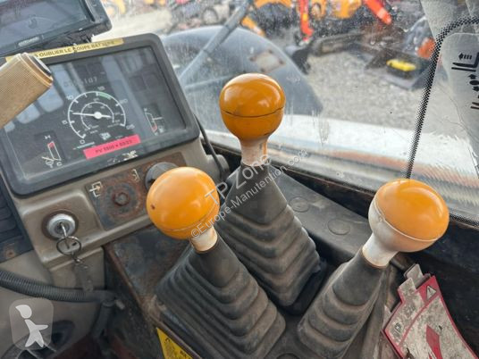 رافعة شوكية تلسكوبية JCB 528-70 à 18 500 € ht