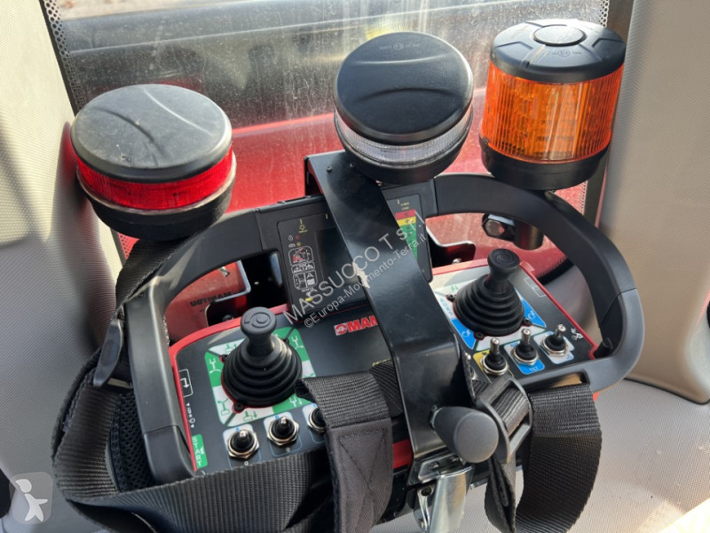 Teleskoplastare Manitou MRT2545