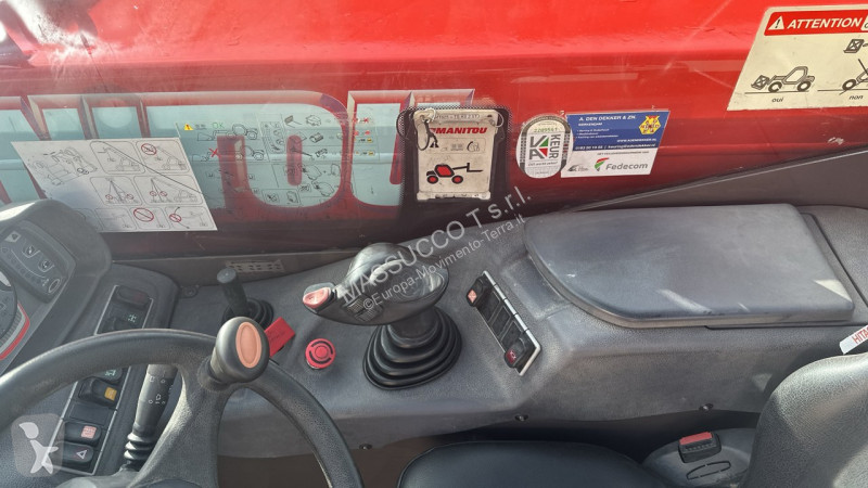 Teleskopický manipulátor Manitou MT625 4x4