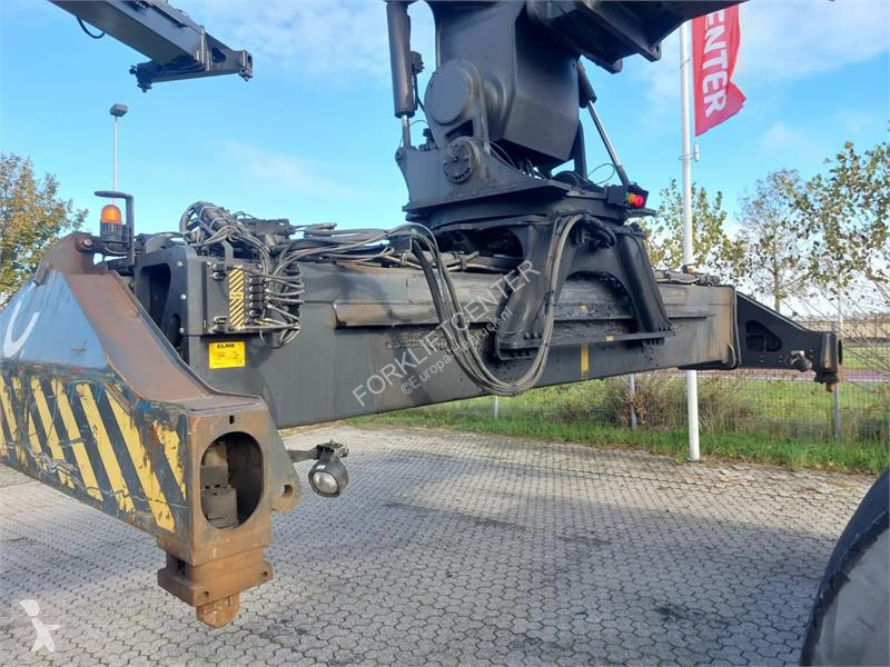 Teleskopický manipulátor Konecranes SMV 4532 TC5