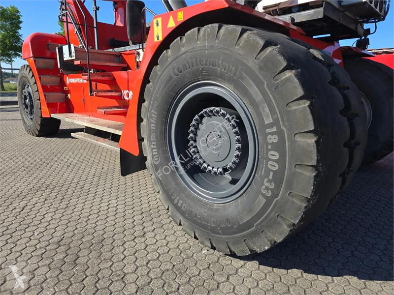 Телескопичен товарач Konecranes SMV 4535 TB5