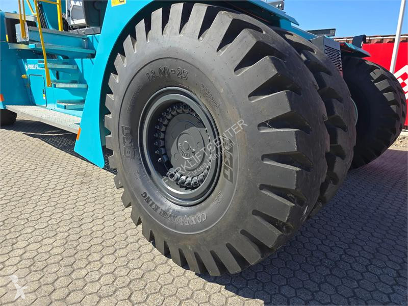 Teleskopický manipulátor Konecranes SMV 4632 TC5
