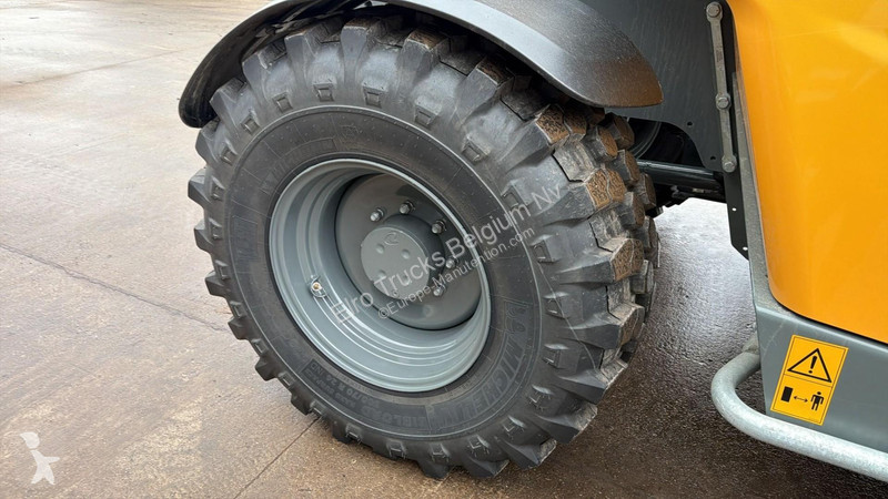 Teleskoplastare Liebherr T42-7S (INCL BUCKET /...