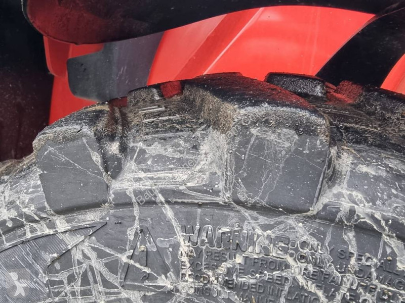 رافعة شوكية تلسكوبية Manitou