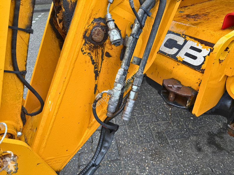 JCB Agri Super telescopic handler
