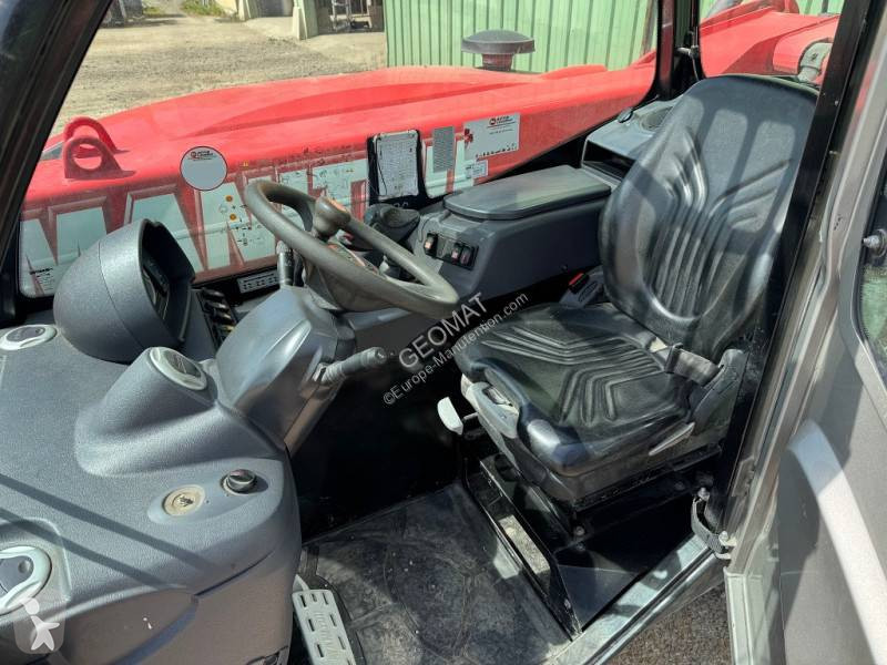 Телескопический погрузчик Manitou Confort