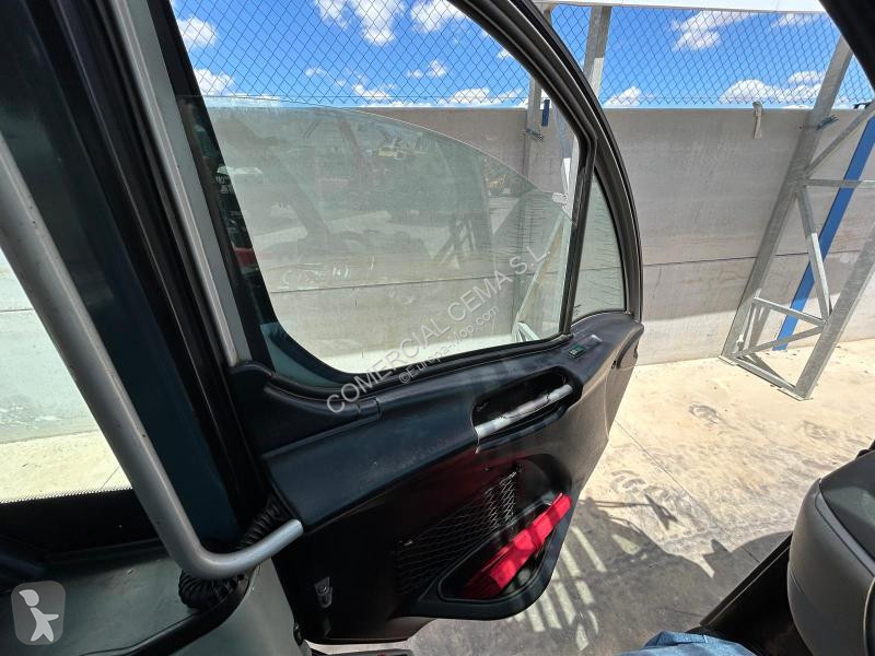 رافعة شوكية تلسكوبية Manitou  MLT 737-130 PS+