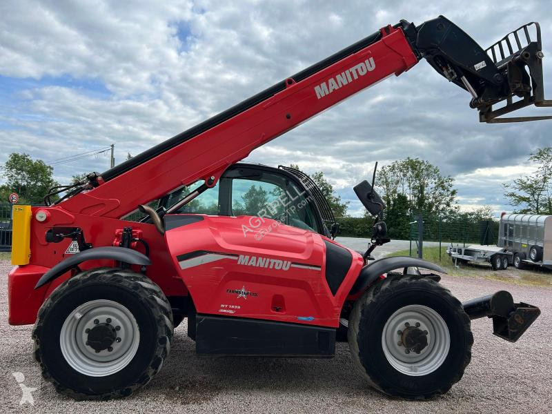 Teleskopický manipulátor Manitou  MT1335