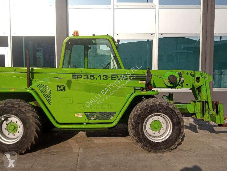 Teleskopický manipulátor Merlo P35.13EVS
